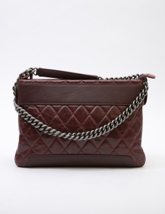 Sac CHANEL cuir verni matelassé vieilli bordeaux