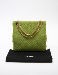 Sac CHANEL en tissu éponge vert anis Vintage