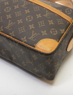 Sac besace bandoulière Louis Vuitton en toile monogram et cuir de veau