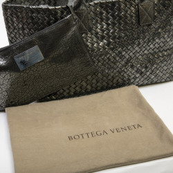 Sac tressé BOTTEGA VENETA en cuir gris brillant vieilli GM