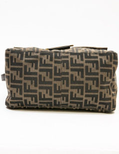 FENDI bag in brown monogram canvas