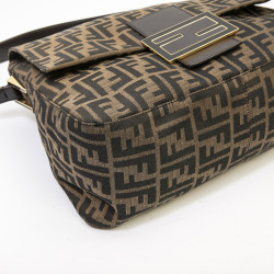 FENDI bag in brown monogram canvas