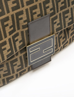 FENDI bag in brown monogram canvas