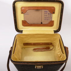 Vanity case LOUIS VUITTON toile monogram marron Vintage