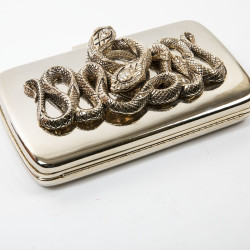 Minaudière ROBERTO CAVALLI en métal doré et serpent bijou