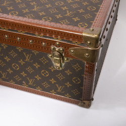 LOUIS VUITTON rigid travel case Bisten 70 monogram LV