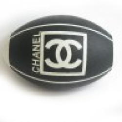 Ballon de rugby CHANEL  "Edition 2007"