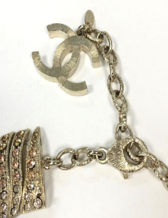 CHANEL choker necklace in gilt metal and rhinestones