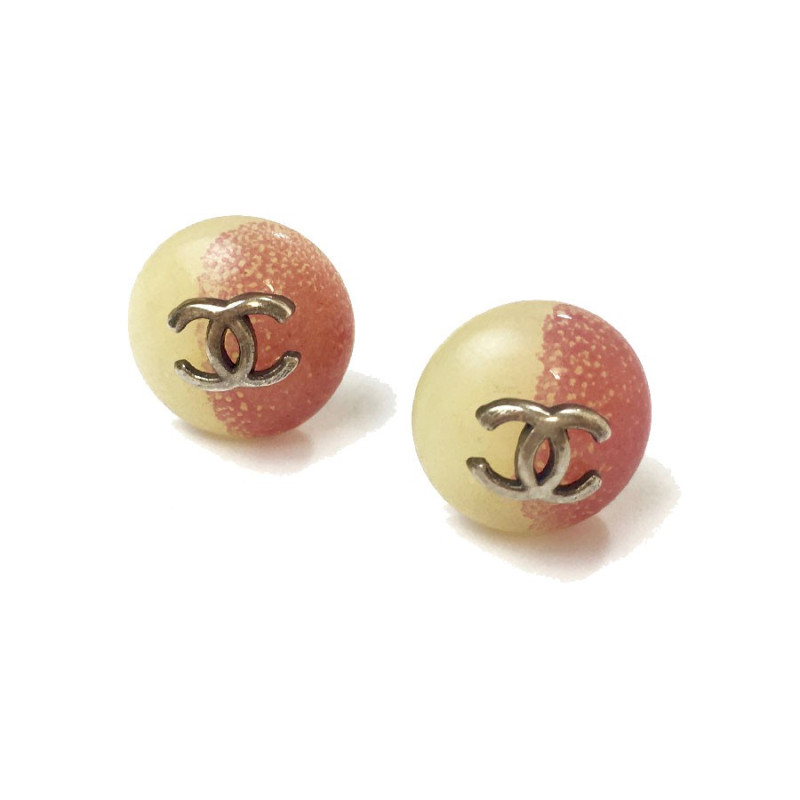 Boucles d'oreille clous CHANEL bicolores rose et beige