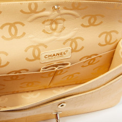 Sac CHANEL cuir d'agneau siglé "CHANEL" "CC"