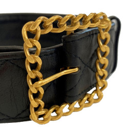 Ceinture noire CHANEL matelassée