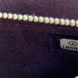 Petite pochette CHANEL matelassée