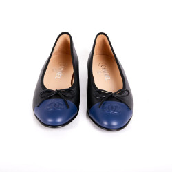 Ballerines CHANEL T38.5 bicolore 