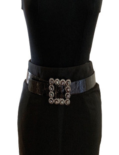 VALENTINO belt with buckle set in gunmetal pearls and rhinestones