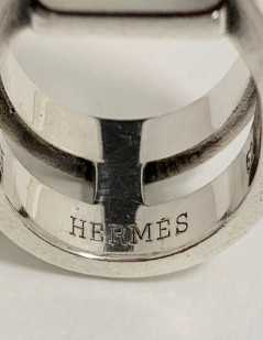 Bague T 52 HERMES en argent massif et pierre de lune