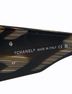 Lunettes de soleil CHANEL noires