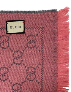 Echarpe GUCCI GG en jacquard de laine rose et grise