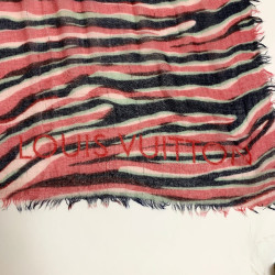 LOUIS VUITTON cashmere shawl