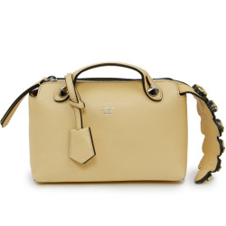 Sac FENDI jaune pale et strass