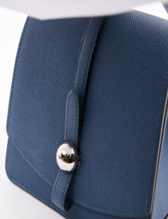 Sac MOYNAT "Madeleine Clutch" en veau bleu