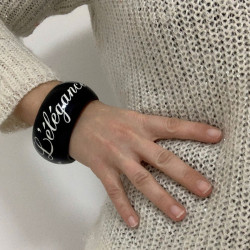 Bracelet CHANEL occasion "L'élégance c'est la ligne"