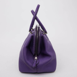 Sac FENDI cuir grainé violet