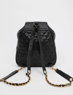 Sac à dos CHANEL cuir noir