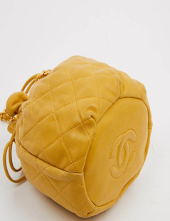 Bourse CHANEL cuir jaune