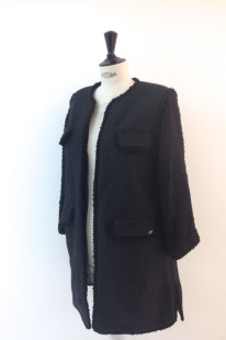 Veste CHANEL longue noire en tweed T 40