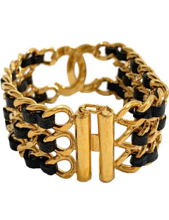 Bracelet CHANEL chaîne or et cuir noir CC