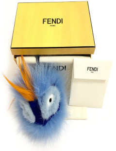 Charm FENDI Bag Bug en fourrure de renard bleu