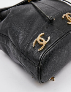 Sac à dos CHANEL cuir caviar noir Vintage