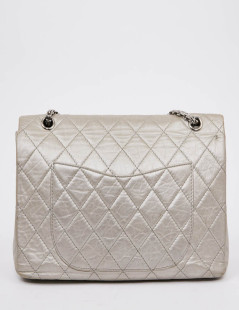 2.55 CHANEL cuir argent