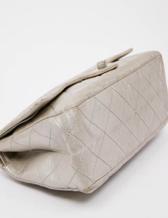 2.55 CHANEL cuir argent