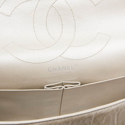 Jumbo CHANEL cuir vieilli argent