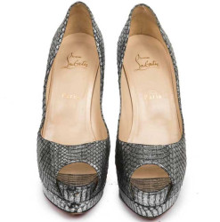 Sandales compensées t 39.5 CHRISTIAN LOUBOUTIN en python argent