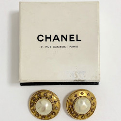 Boucles d'oreille clips CHANEL 80'