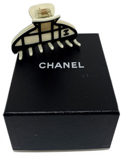 Pince à cheveux CHANEL noire et blanche