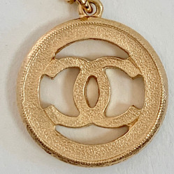 Collier CC doré CHANEL