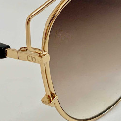 Lunettes de soleil DIOR