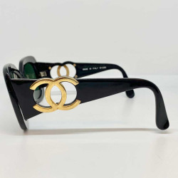 Vintage CHANEL Sunglasses CC in Gilt Metal and black acetate