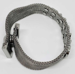 Bracelet CHANEL "C H A N E L" ruthénium