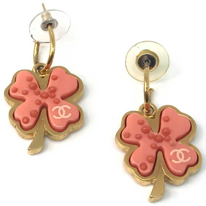 CHANEL clover stud earrings - 2003 Collection online