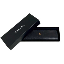 Trousse CHANEL cuir caviar noir