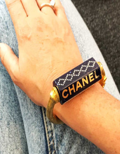 CHANEL bracelet bleu céramique et strass