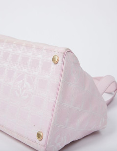 Sac Chanel en toile monogram rose