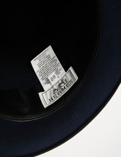 Chapeau T 60 HERMES feutrine bleu 