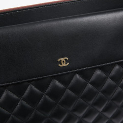 Grande pochette CHANEL noire 