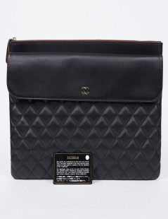 Grande pochette CHANEL noire 