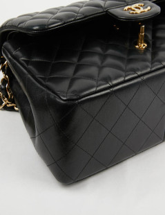 Grand sac classique CHANEL cuir matelassé noir